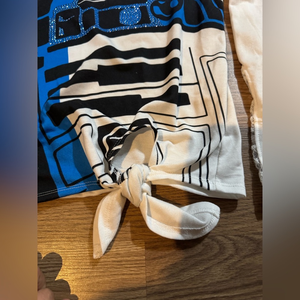 Star Wars R2D2 Top - Picture 2 of 9